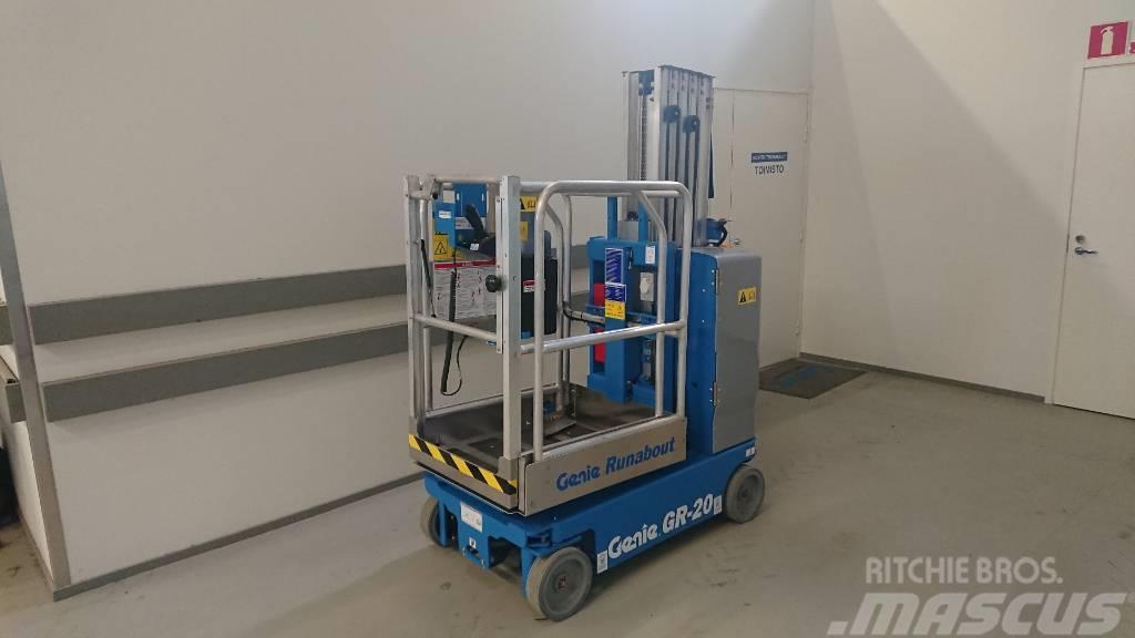 Genie GR 20 Plataformas con jaula de elevación