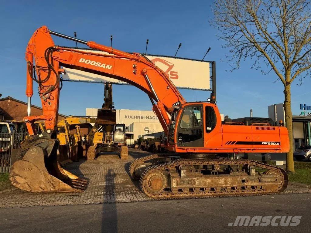 Doosan DX520LC Excavadoras sobre orugas