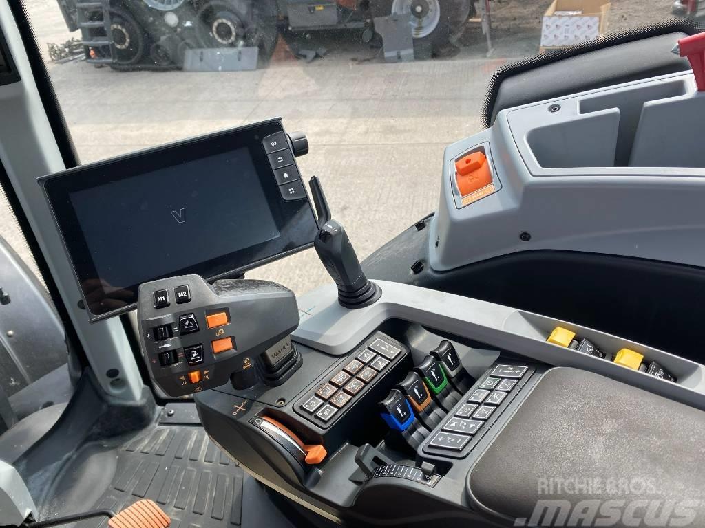 Valtra T214 Versu Tractores