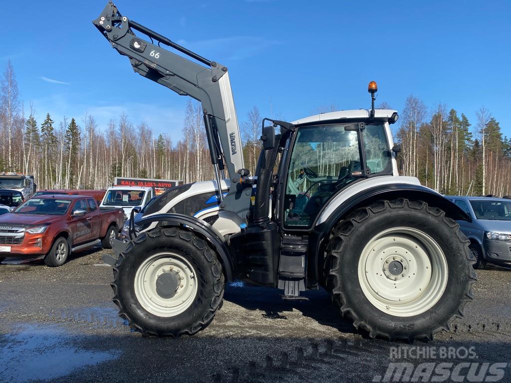 Valtra T 174 Tractores