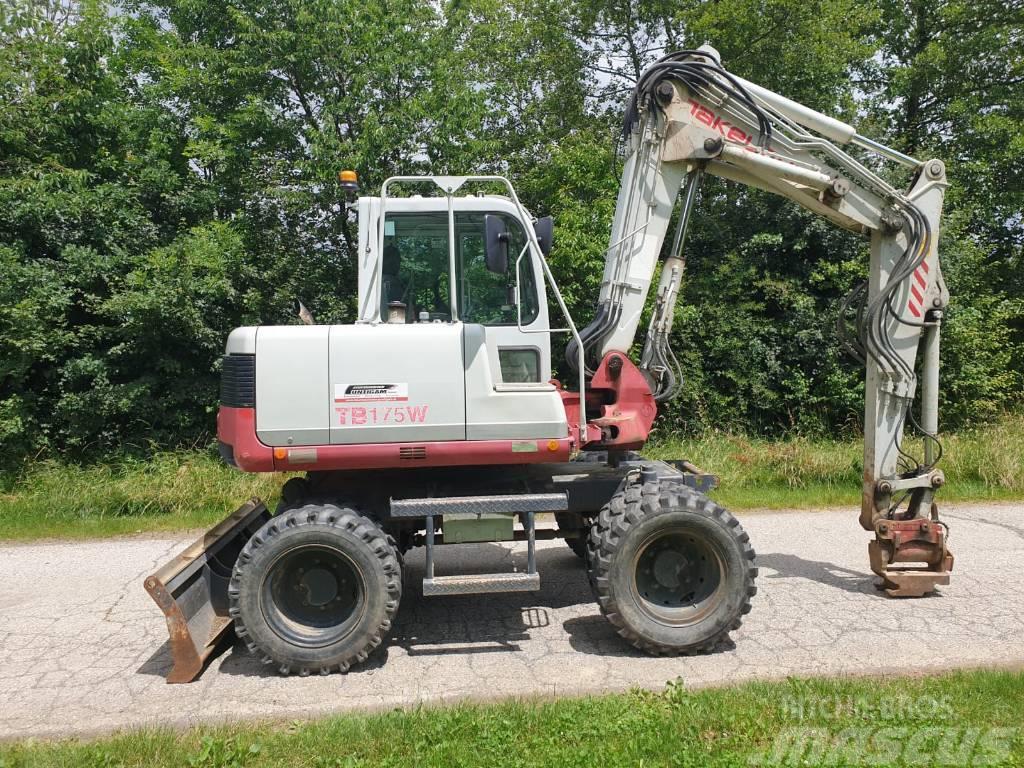 Takeuchi TB175W Excavadoras de ruedas