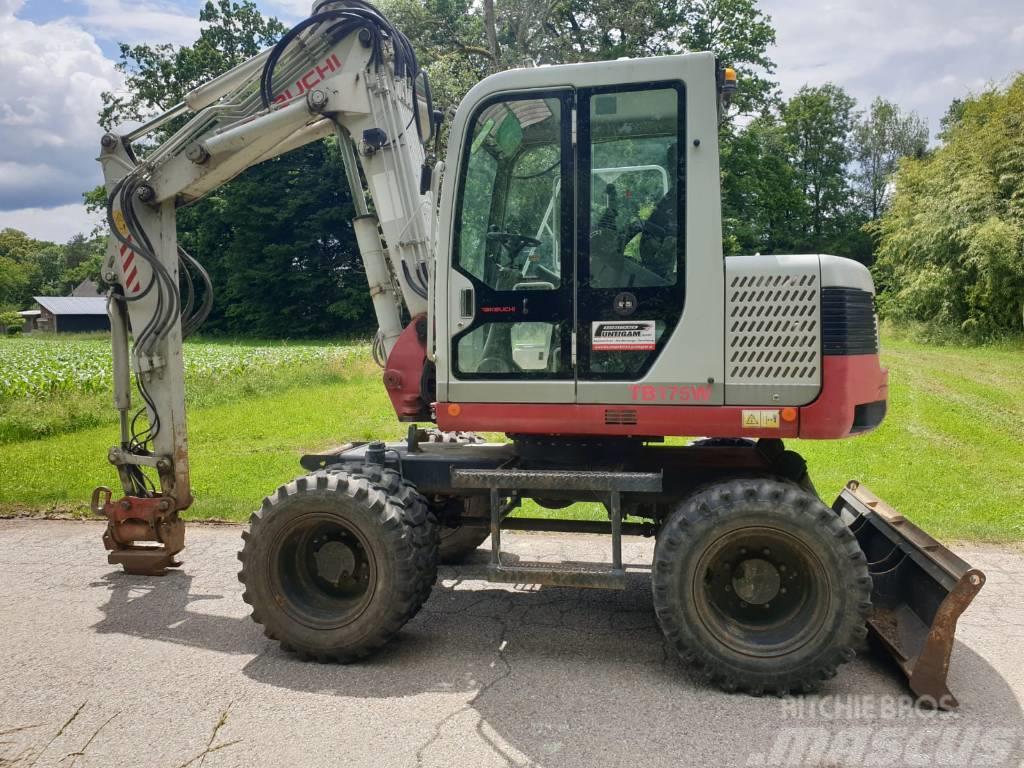 Takeuchi TB175W Excavadoras de ruedas