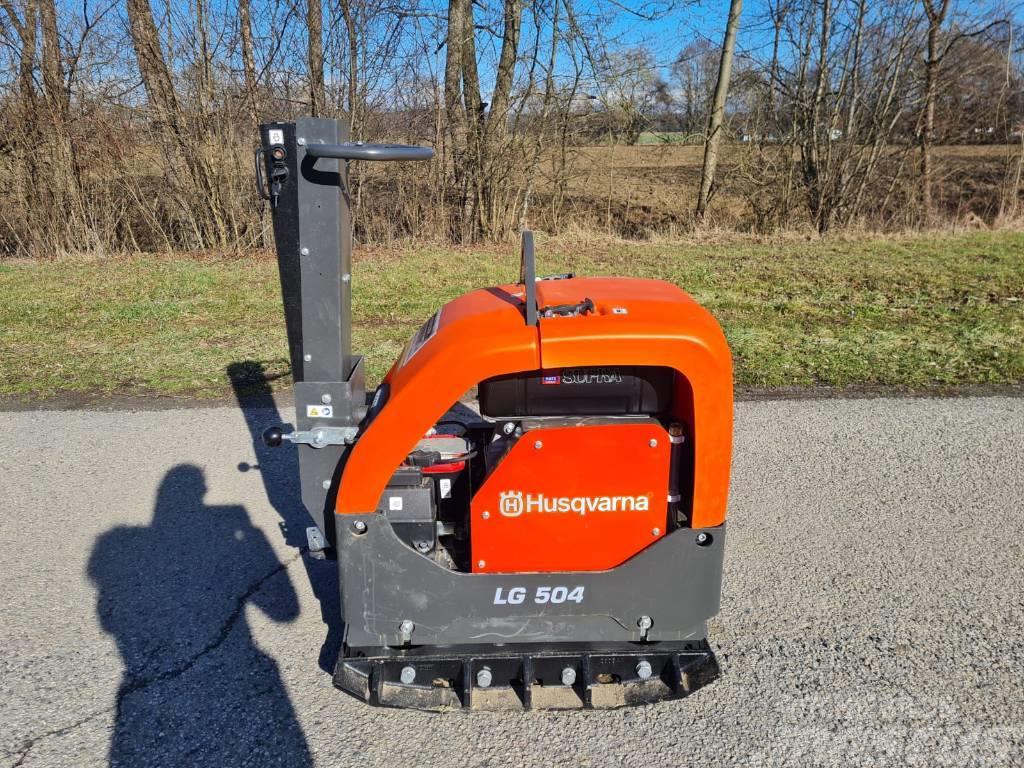 Husqvarna LG504 Placas compactadoras