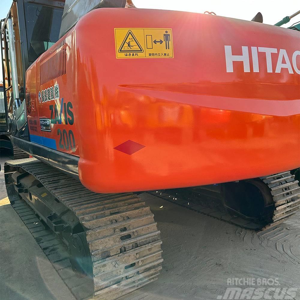 Hitachi ZX 200 Excavadoras sobre orugas