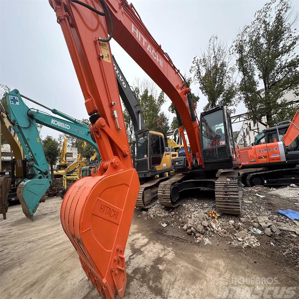 Hitachi ZX 200 Excavadoras sobre orugas