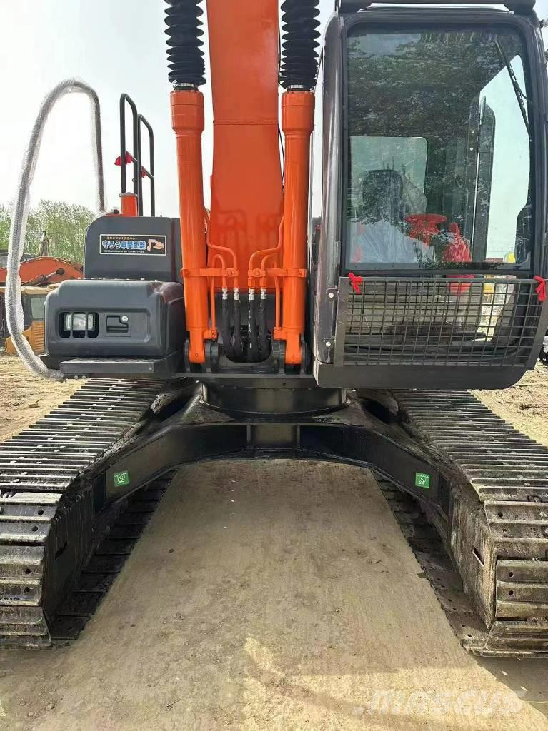 Hitachi ZX 130 Excavadoras sobre orugas