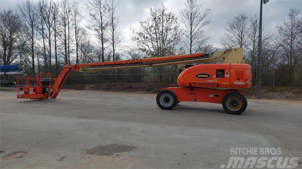 JLG 860SJ Plataformas con brazo de elevación telescópico