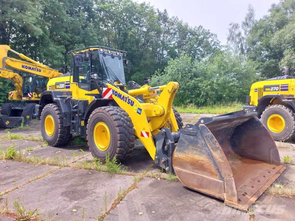 Komatsu WA320-8E0 Cargadoras sobre ruedas