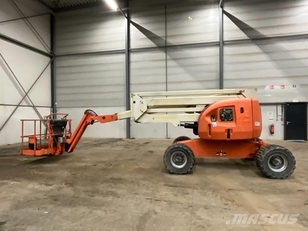 JLG 510 AJ Plataformas con brazo de elevación manual