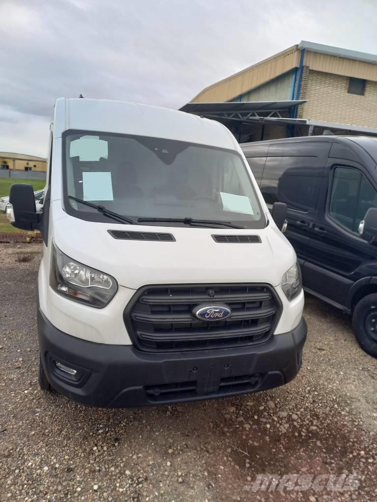 Ford Transit 350 Vehículos de caha cerrada