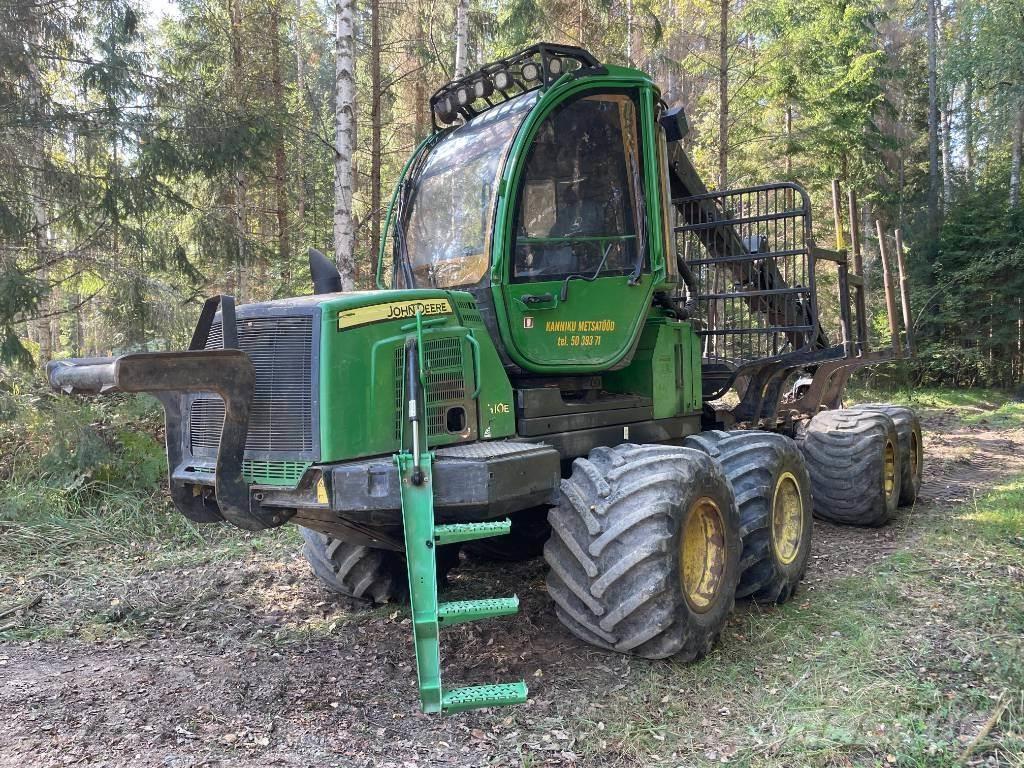 John Deere 810E Transportadoras