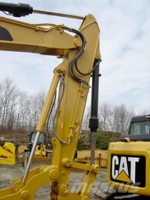 CAT 311F Excavadoras sobre orugas