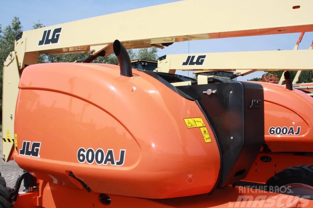 JLG 600 AJ Plataformas con brazo de elevación manual