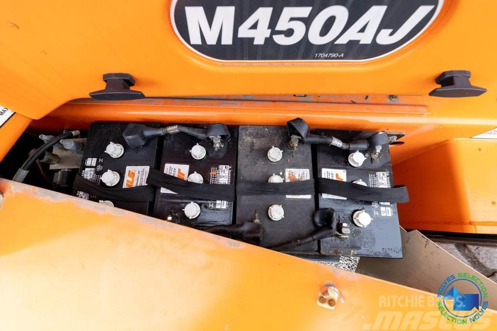 JLG M450AJ Plataformas con brazo de elevación manual