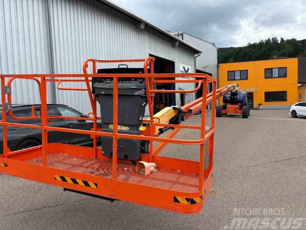 JLG 860 SJ Plataformas con brazo de elevación telescópico