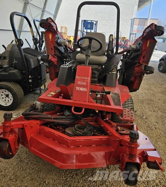 Toro GROUNDSMASTER 4000D Tractores corta-césped