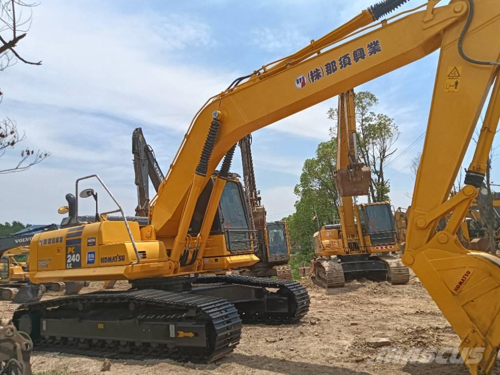 Komatsu PC 240 Excavadoras sobre orugas