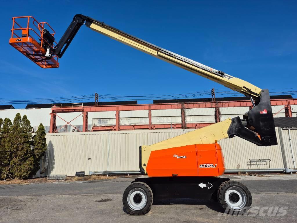 JLG 800 AJ Plataformas con brazo de elevación manual