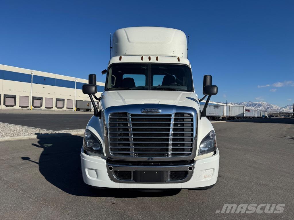 Freightliner Cascadia Camiones tractor