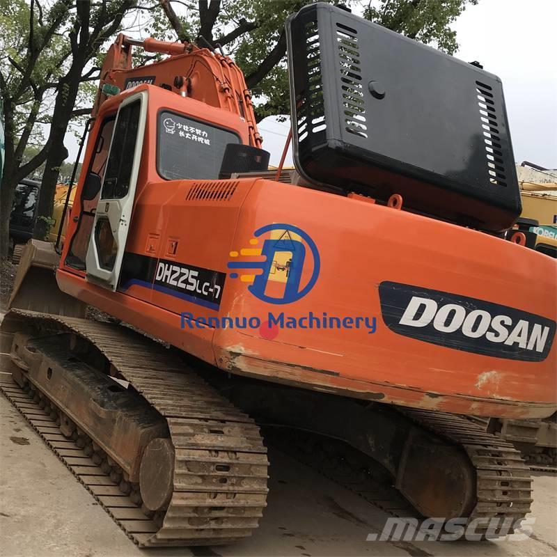 Doosan DH225LC-7 Excavadoras sobre orugas