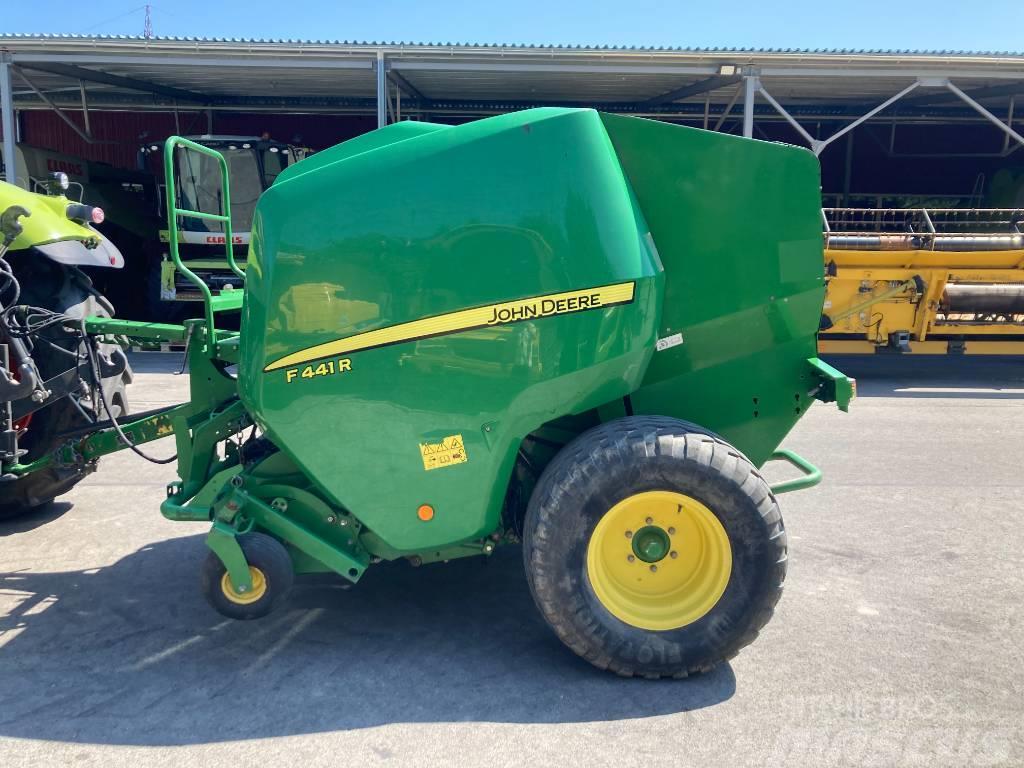 John Deere F441R Empacadoras circular