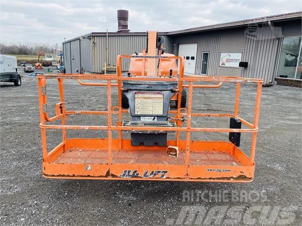 JLG 460 SJ Plataformas con brazo de elevación telescópico