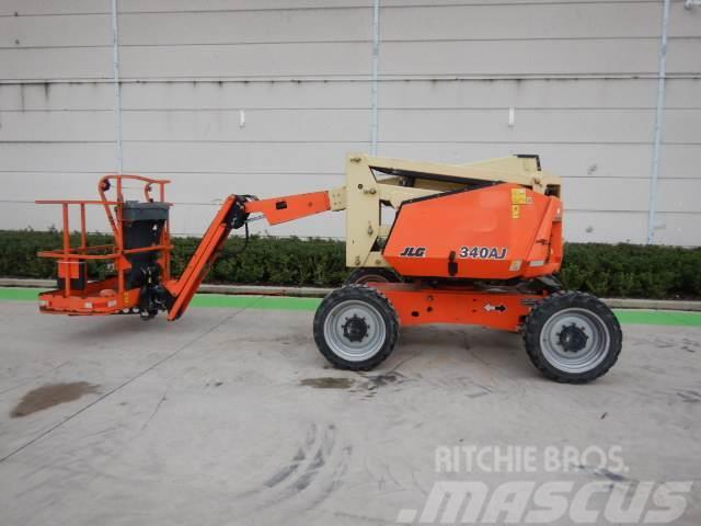 JLG 340AJ Plataformas con brazo de elevación manual