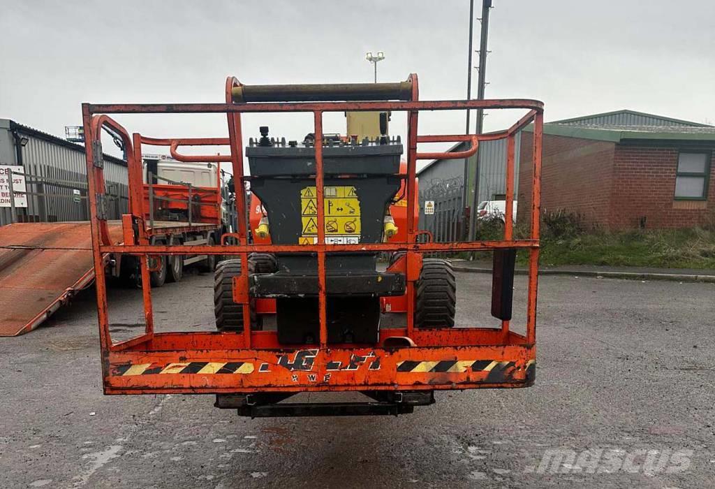 JLG 450 AJ Plataformas con brazo de elevación manual