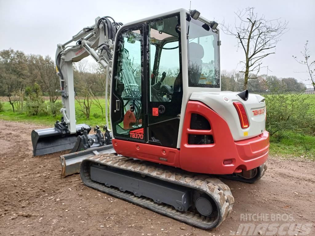 Takeuchi TB 370 Excavadoras 7t - 12t