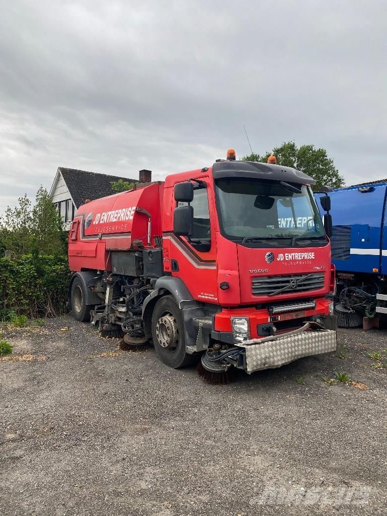 Volvo FL 240 Camión de barrendero