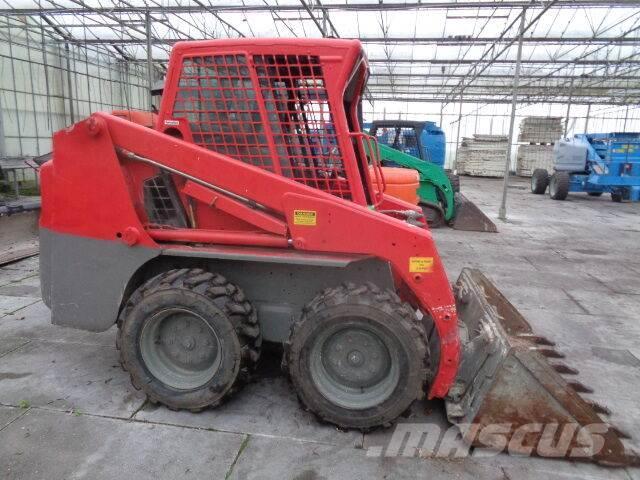 Bobcat S130 Minicargadoras