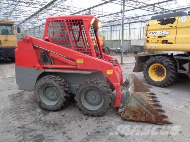 Bobcat S130 Minicargadoras