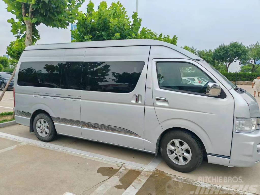 Toyota Coaster Autobuses interurbano