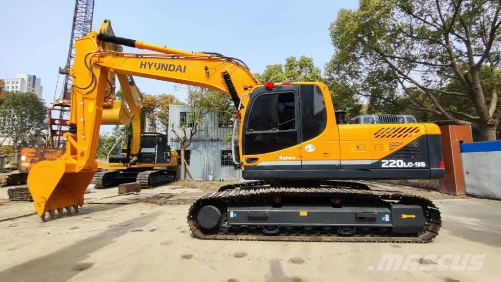 Hyundai R220LC-9S Excavadoras 7t - 12t