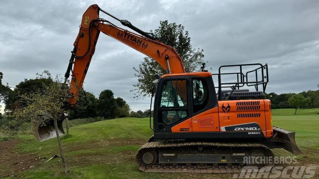 Doosan DX140LC-5 Excavadoras sobre orugas