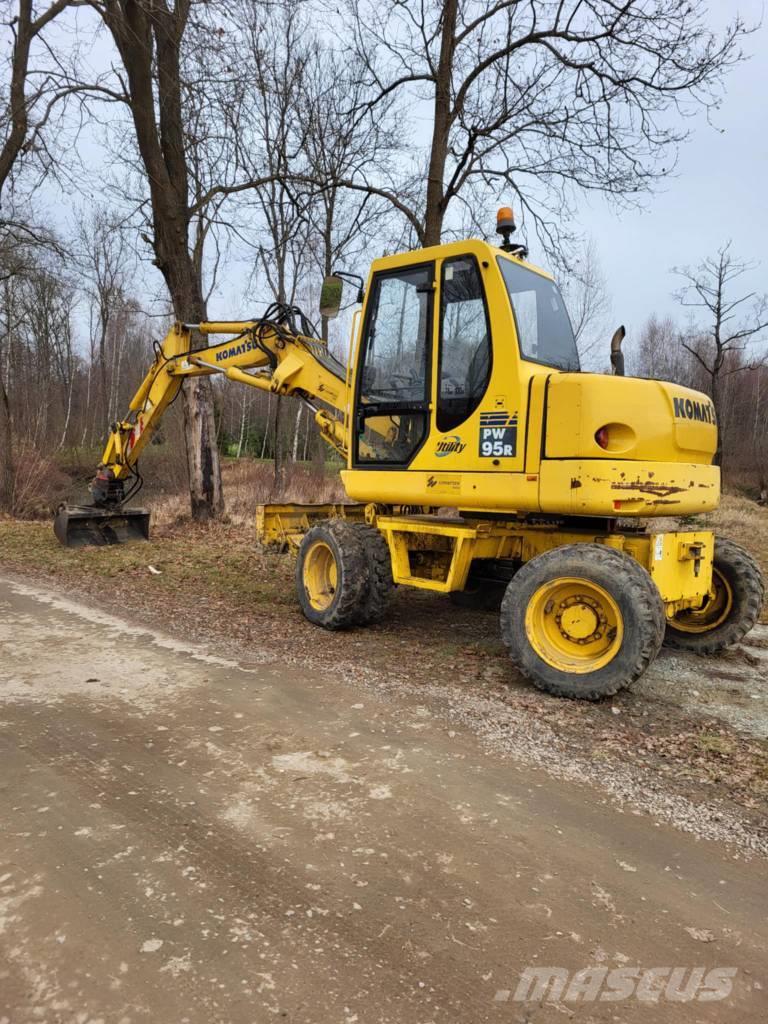 Komatsu PW 95 Excavadoras de ruedas