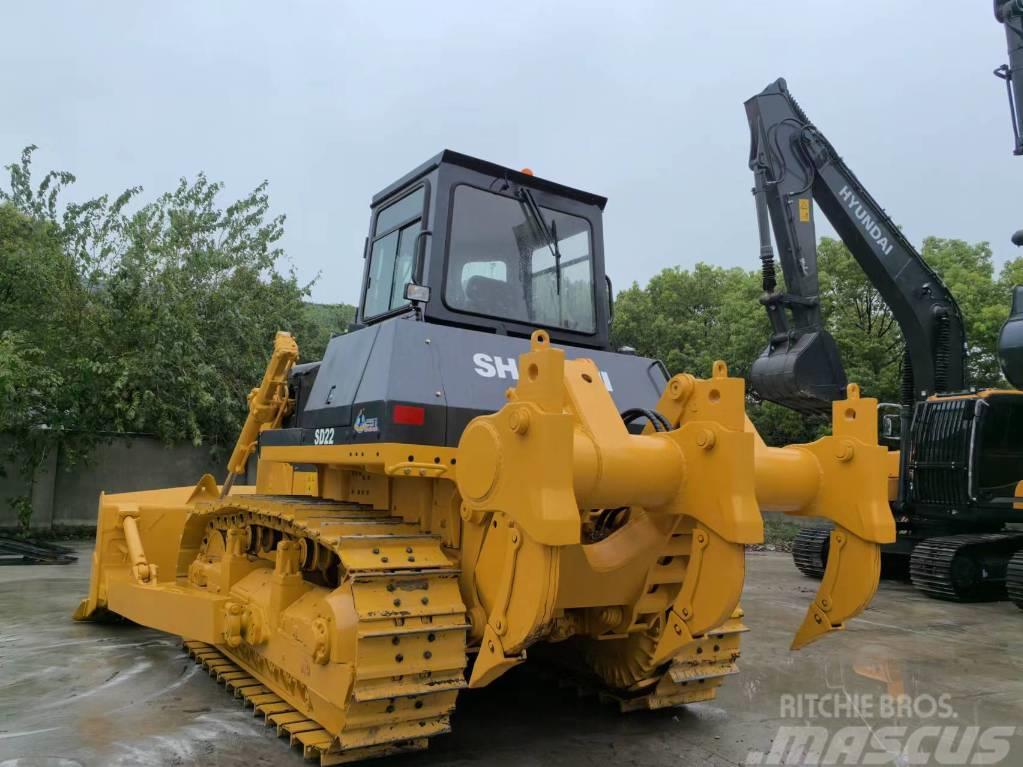 Shantui SD 22 Buldozer sobre oruga