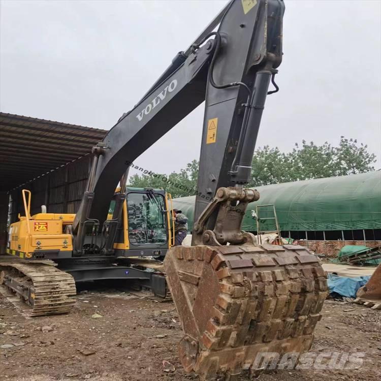 Volvo EC210BLC Excavadoras sobre orugas