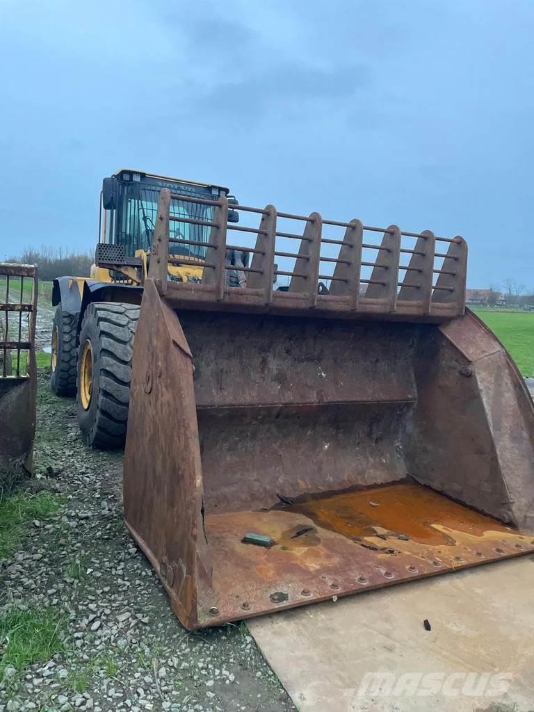 Volvo L120F Cargadoras sobre ruedas