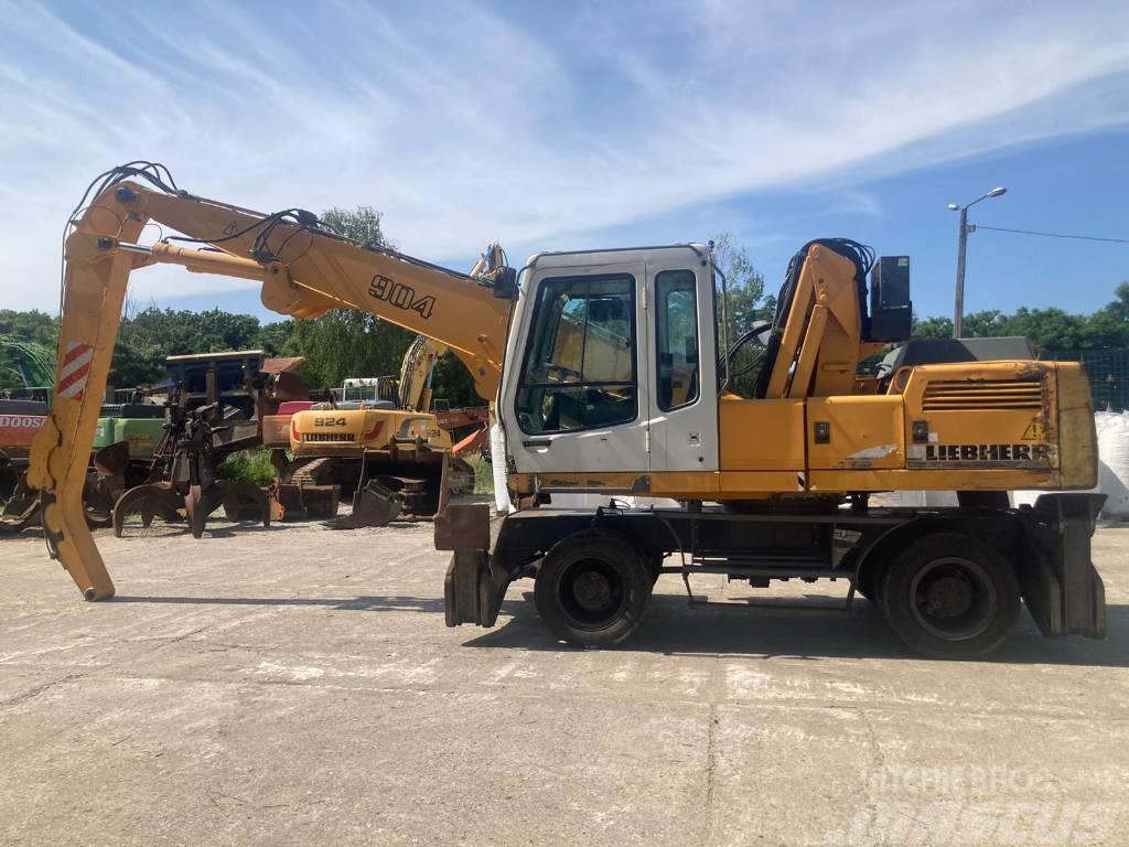 Liebherr A 904 Manejadores de residuos industriales