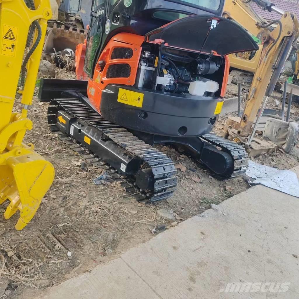 Kubota U 30 Miniexcavadoras