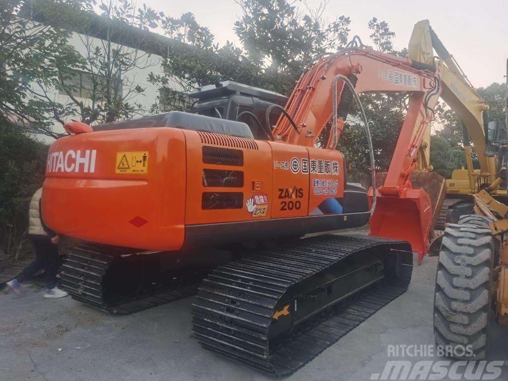 Hitachi ZX 200 Excavadoras sobre orugas