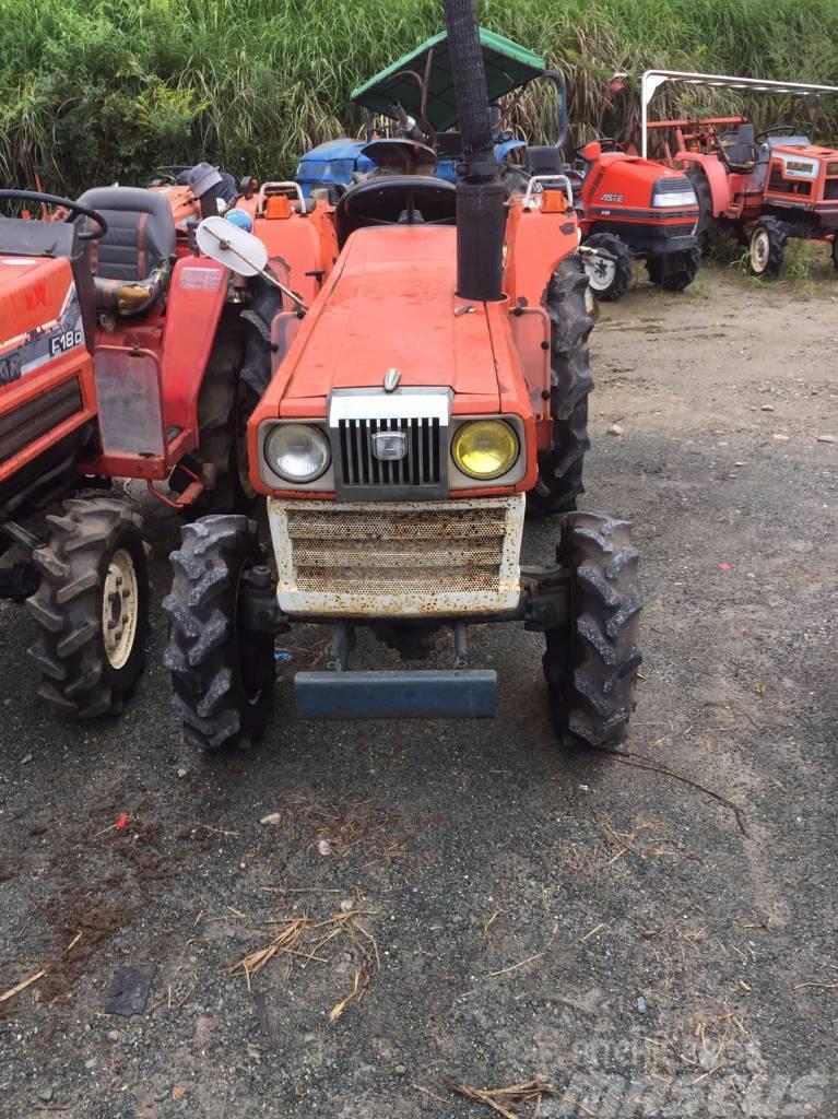 Kubota L2202DT Tractores