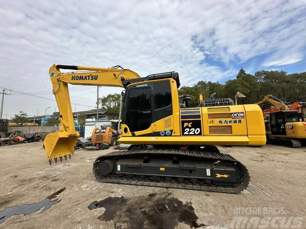 Komatsu PC 220 Excavadoras sobre orugas