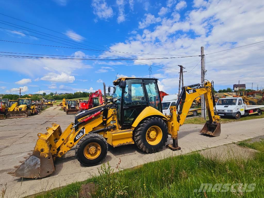 CAT 428 E Retrocargadoras