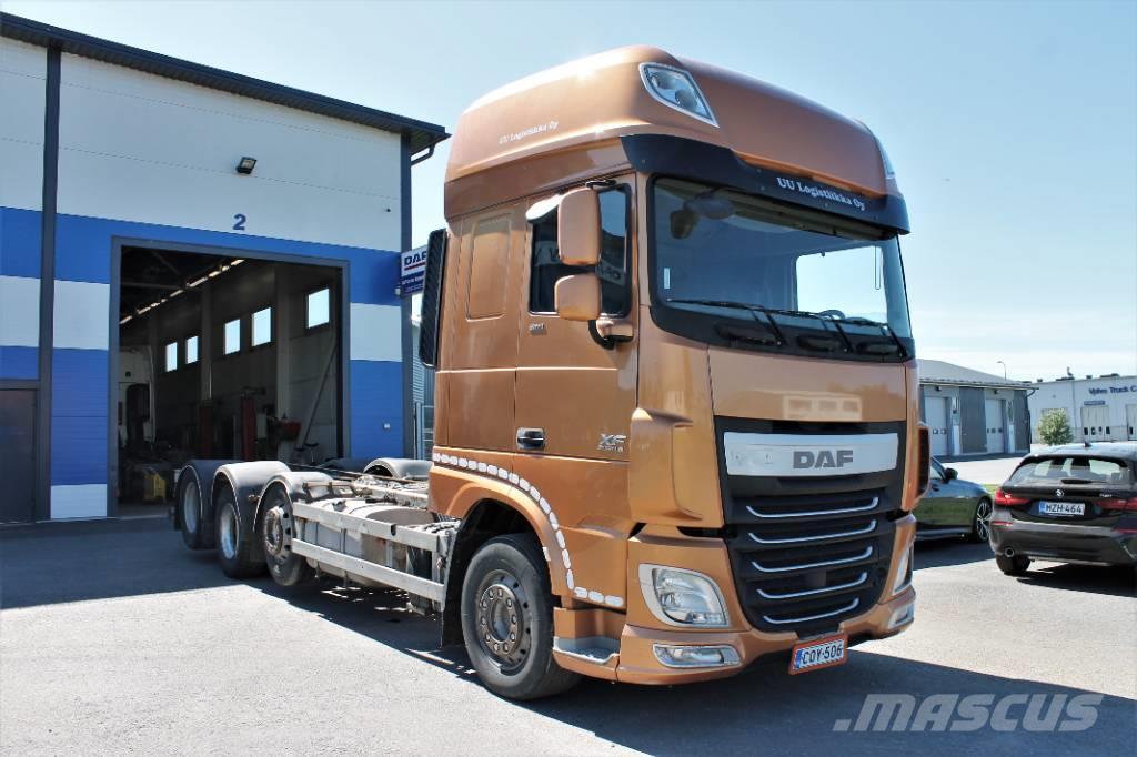 DAF XF510 FAK Camiones con chasís y cabina