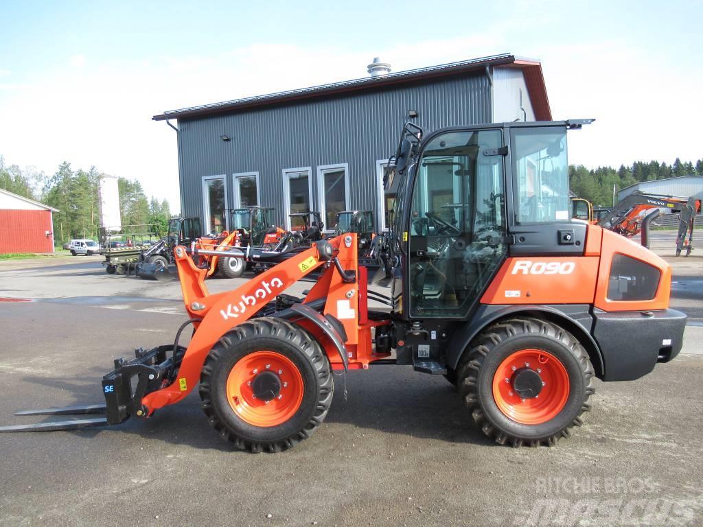 Kubota R090W UUTUUSMALLI Cargadoras sobre ruedas