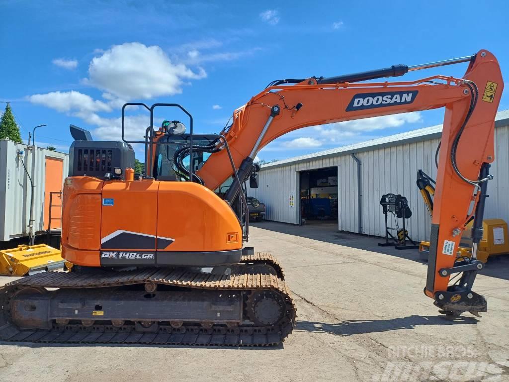 Doosan DX140LC-7K Excavadoras sobre orugas