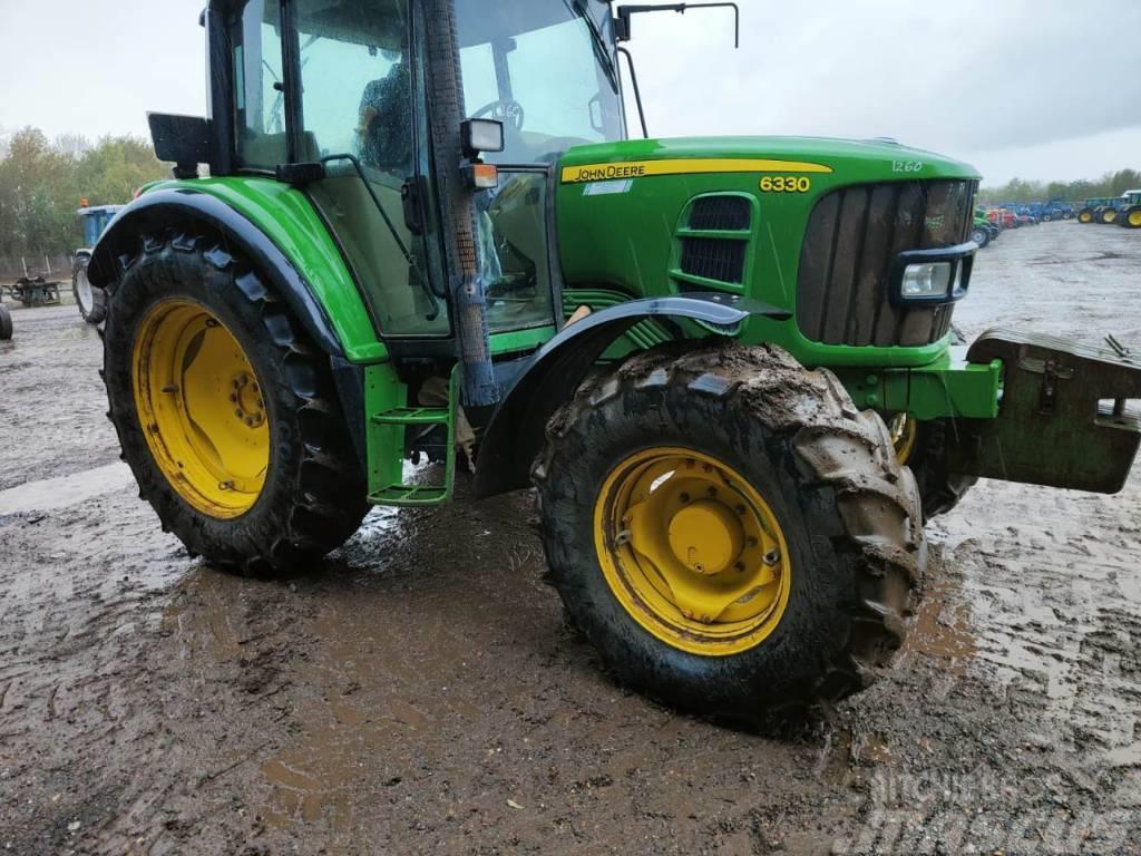 John Deere 6330 Tractores