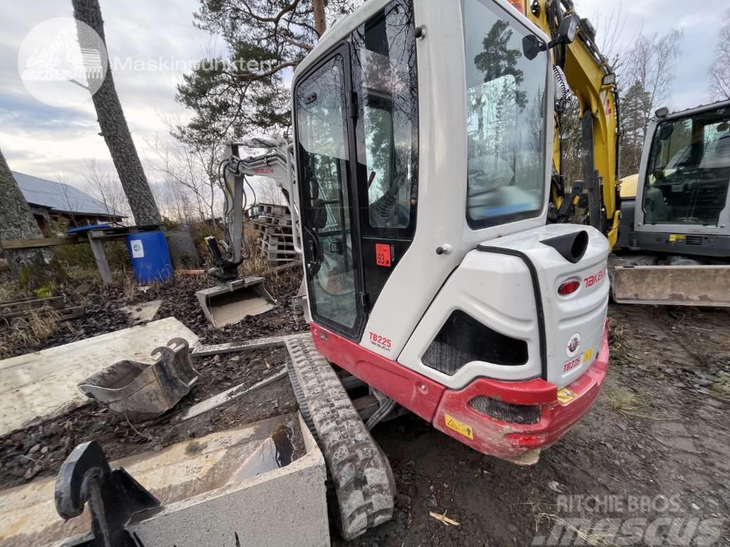 Takeuchi TB 225 Miniexcavadoras